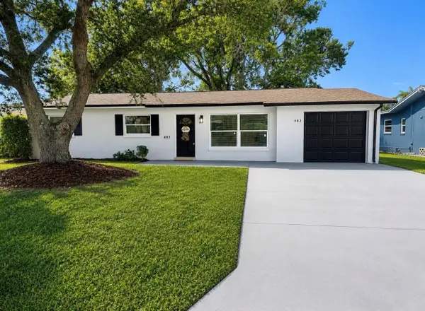 482 Oakwood Drive, DUNEDIN, FL 34698