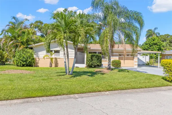 106 S Fernwood Avenue, CLEARWATER, FL 33765