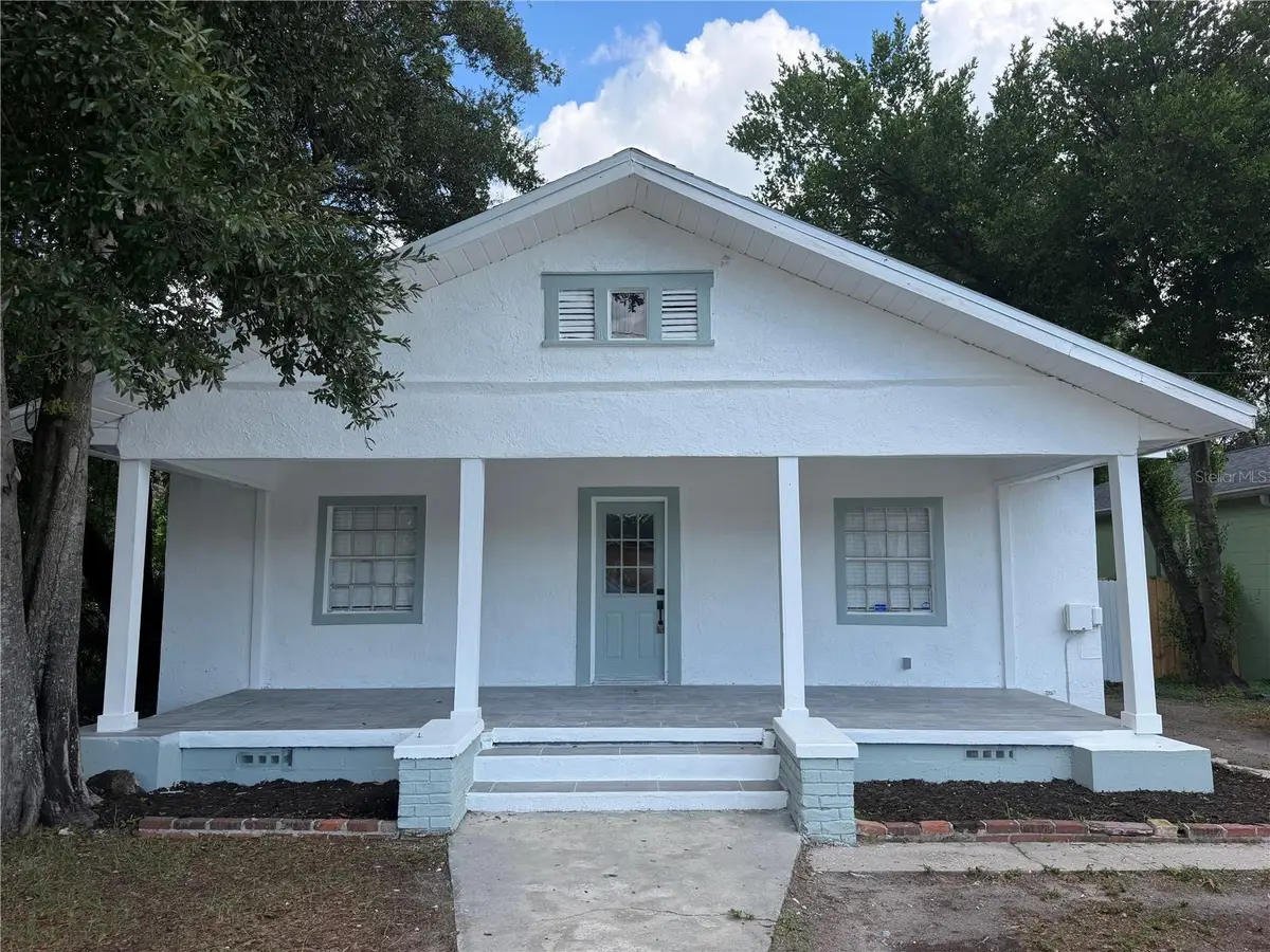 2604 E Lake Avenue, Tampa, FL 33610 - #1