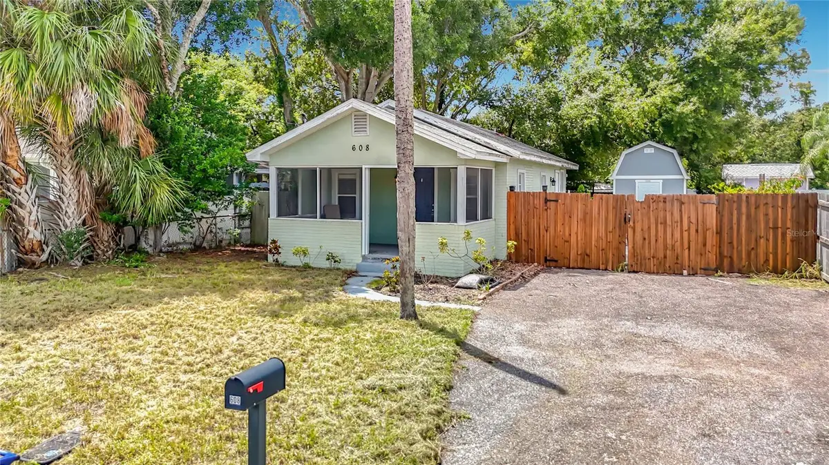 608 N Lincoln Avenue, Tampa, FL 33609 - #1
