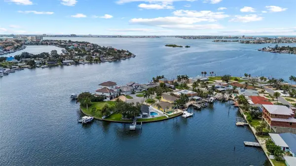 1514 Sea Gull Drive S, ST PETERSBURG, FL 33707