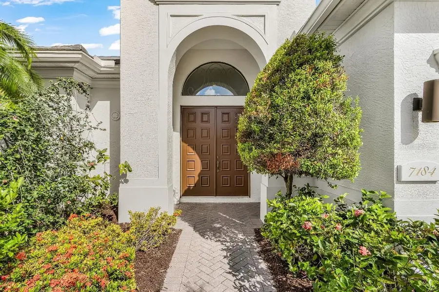 7184 Whitemarsh Circle, Bradenton, FL 34202 - #2