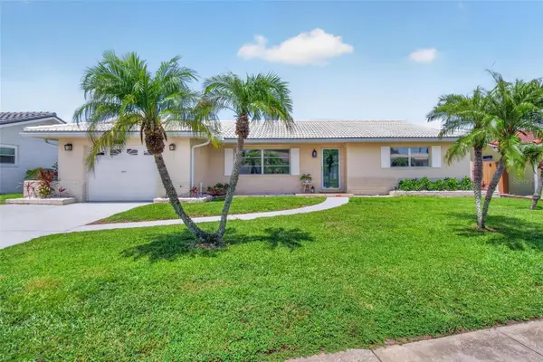 11225 59th Avenue, SEMINOLE, FL 33772