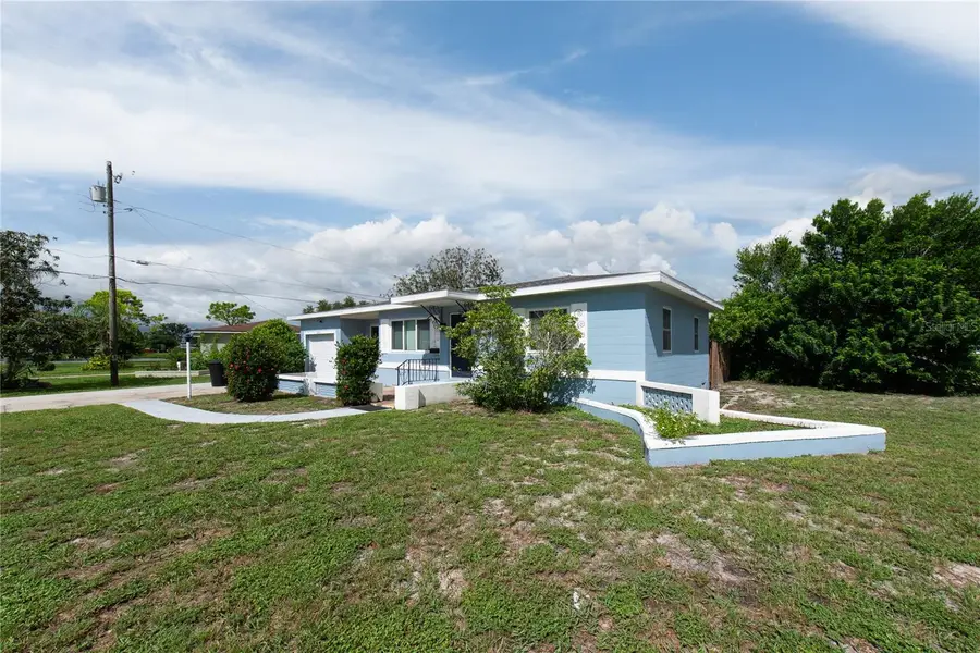 2501 Leslee Lake Drive N, Saint Petersburg, FL 33713 - #3