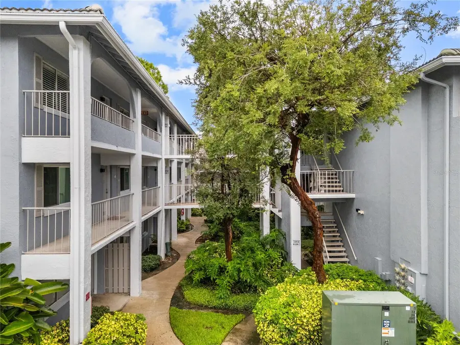 109 Oyster Bay Circle #220, Altamonte Springs, FL 32701 - #3