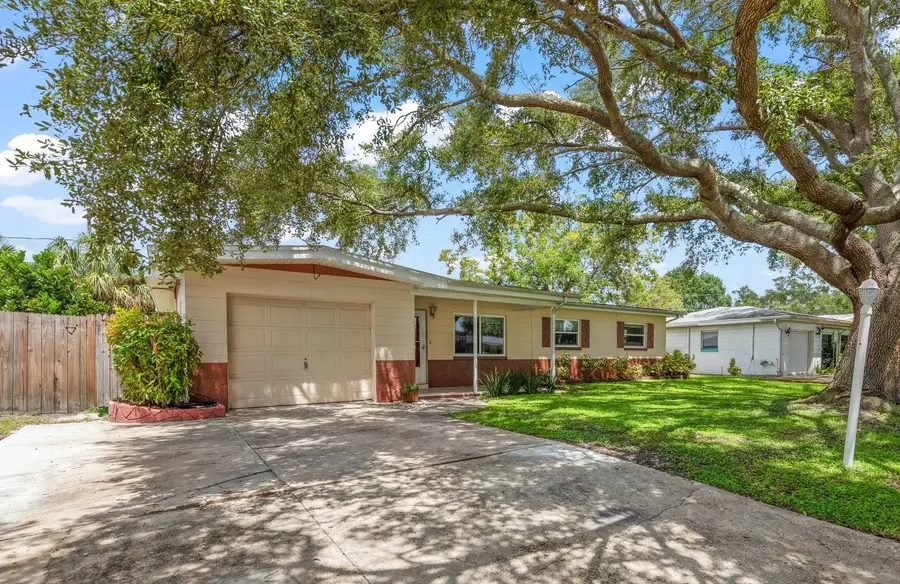 3531 Floral Drive Se, Largo, FL 33771 - #2