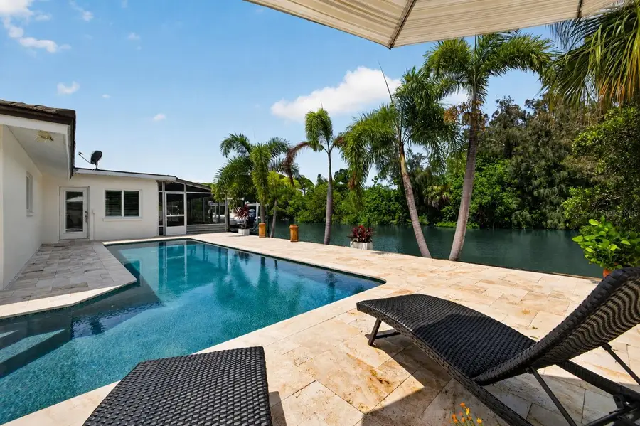 491 79th Avenue Ne, Saint Petersburg, FL 33702 - #2