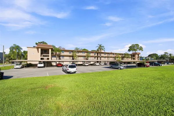 1370 Heather Ridge Boulevard #104, DUNEDIN, FL 34698