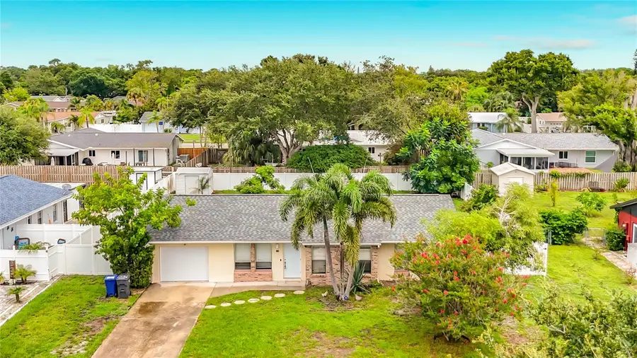 839 Southern Pine Lane, Sarasota, FL 34243 - #2