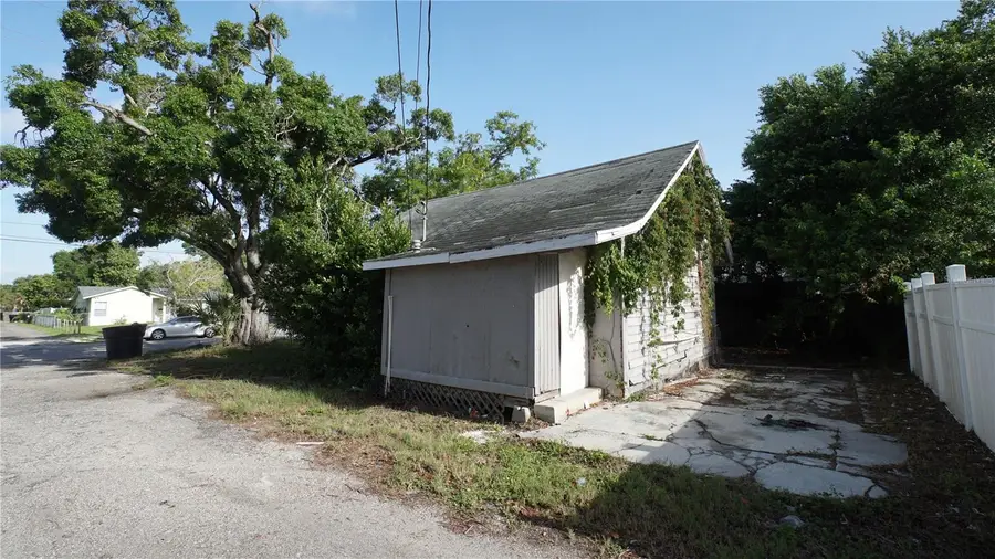 2135 44th Street S, Saint Petersburg, FL 33711 - #3