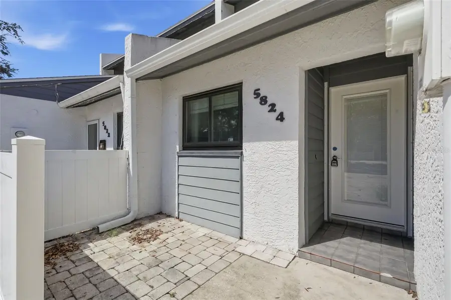 5824 Idle Forest Place, Tampa, FL 33614 - #2