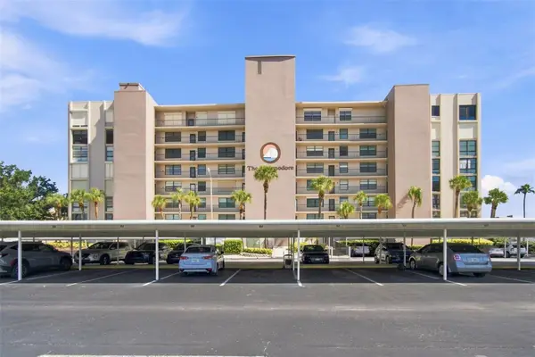 7700 Sun Island Drive S #202, SOUTH PASADENA, FL 33707