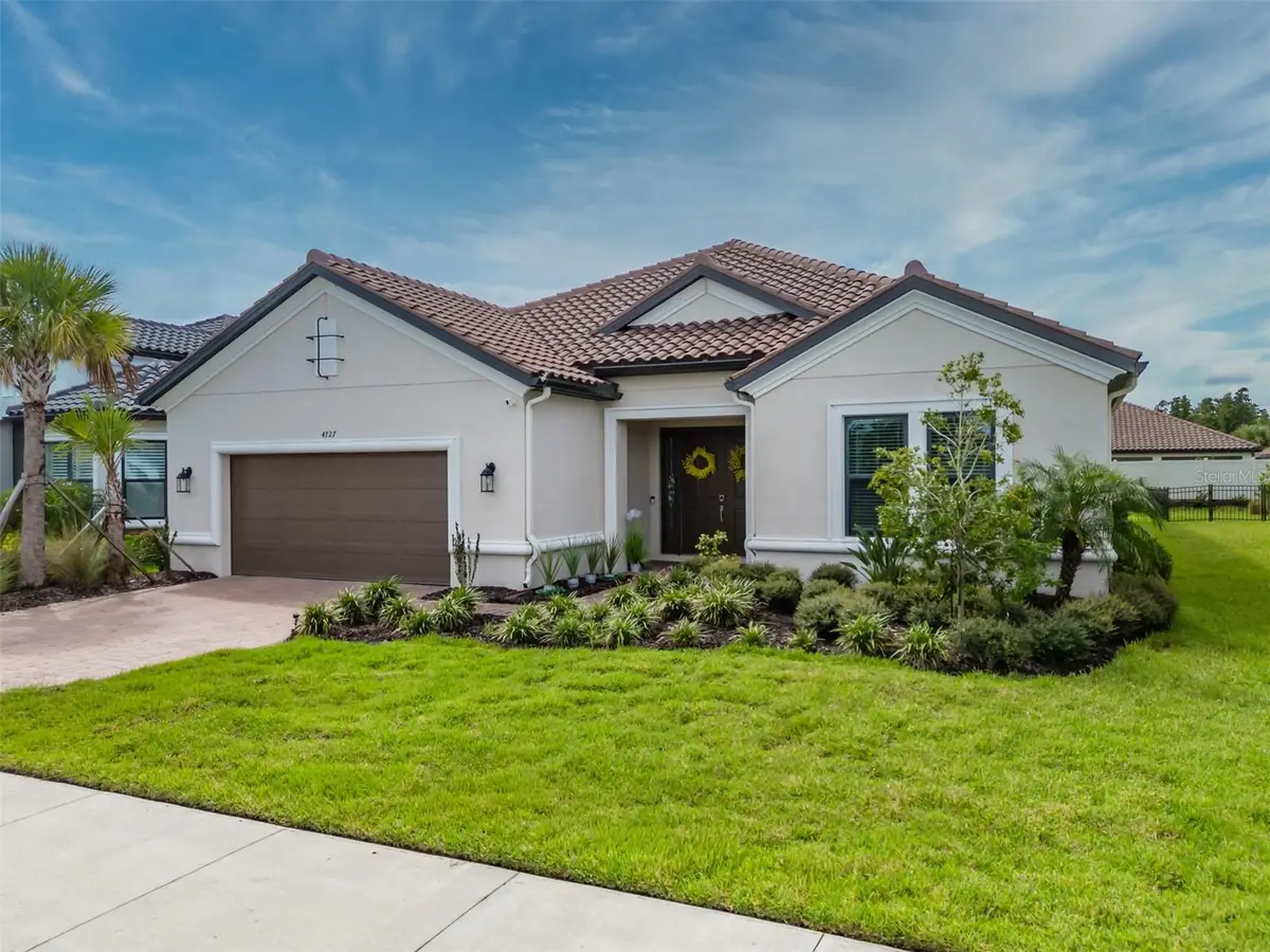 4727 Freccia Loop, Wesley Chapel, FL 33543 - #1