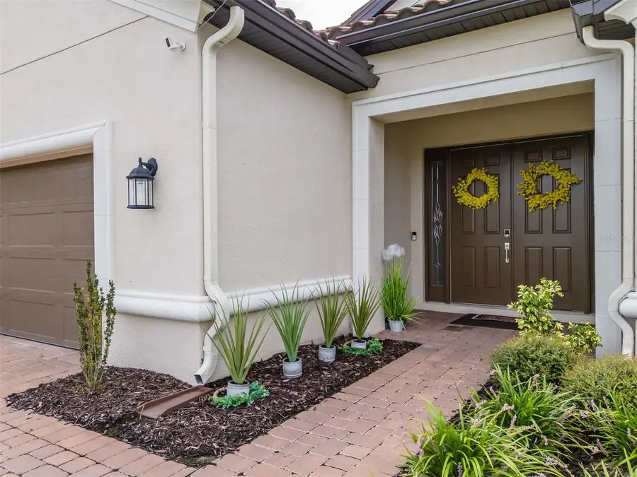 4727 Freccia Loop, Wesley Chapel, FL 33543 - #3