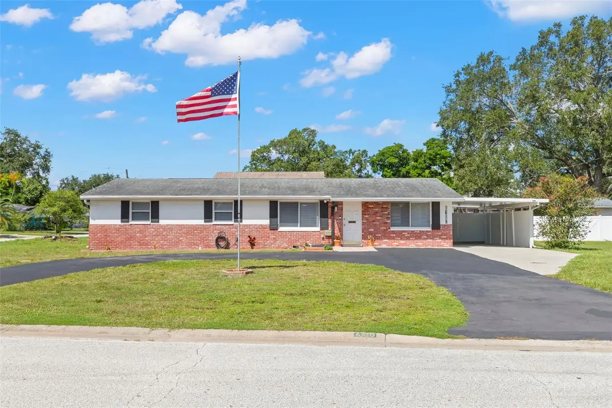 6100 Woodrow Wilson Boulevard Ne, Saint Petersburg, FL 33703 - #1