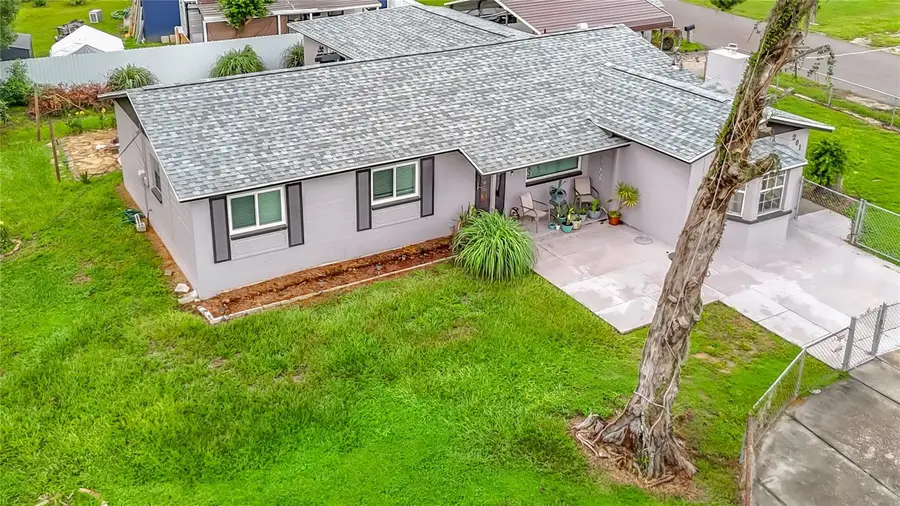 201 E Wheeler Road, Seffner, FL 33584 - #2