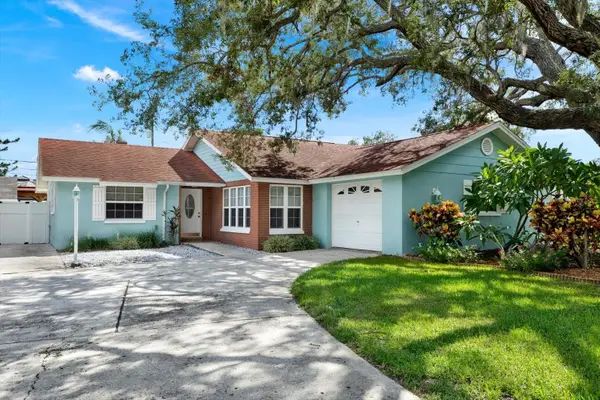 1601 Avoca Drive, TARPON SPRINGS, FL 34689
