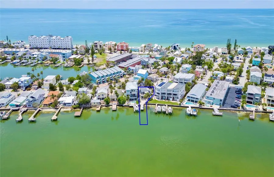300 Bay Plz, Treasure Island, FL 33706 - #3