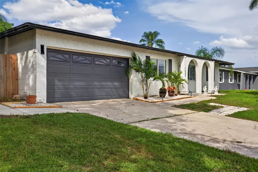 1689 Pennsylvania Avenue Ne, Saint Petersburg, FL 33703 - #3