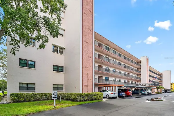8174 Terrace Garden Drive N #507, ST PETERSBURG, FL 33709