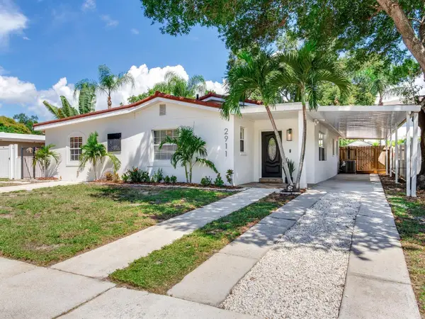 2911 W Winthrop Road, TAMPA, FL 33611
