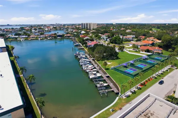 5935 30th Avenue S #214, GULFPORT, FL 33707