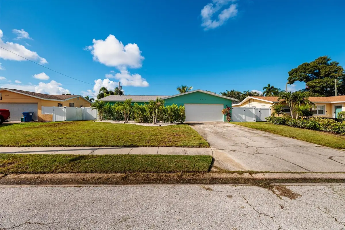 6212 34th Avenue N, Saint Petersburg, FL 33710 - #1