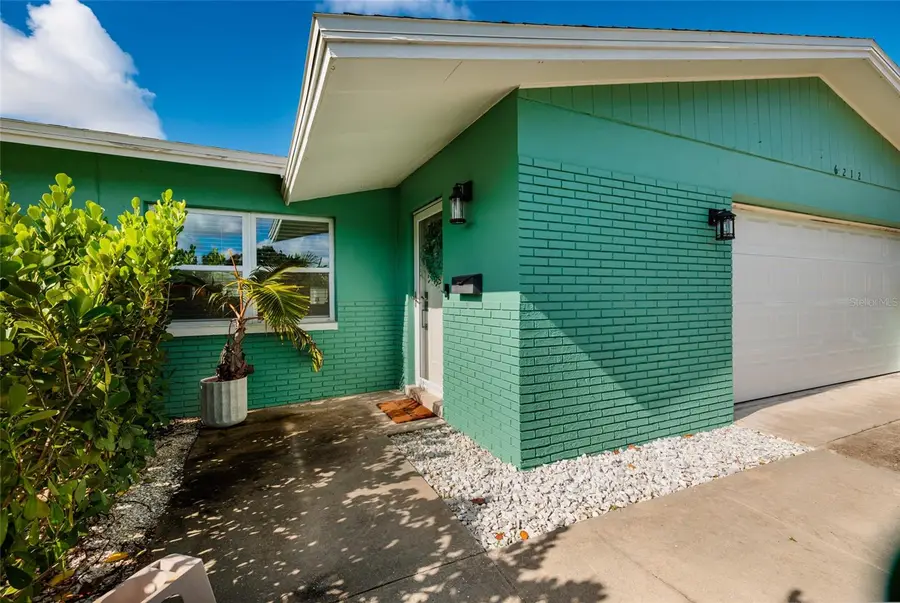 6212 34th Avenue N, Saint Petersburg, FL 33710 - #3