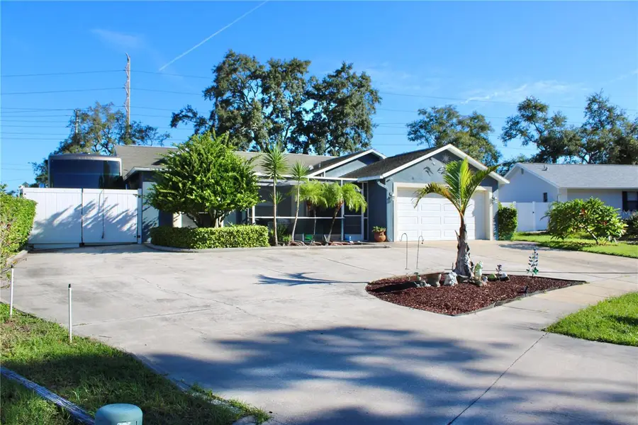 1521 Foxcroft Drive W, Palm Harbor, FL 34683 - #2
