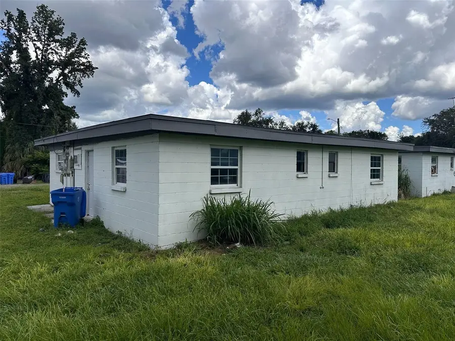 905 E 124th Avenue, Tampa, FL 33612 - #2