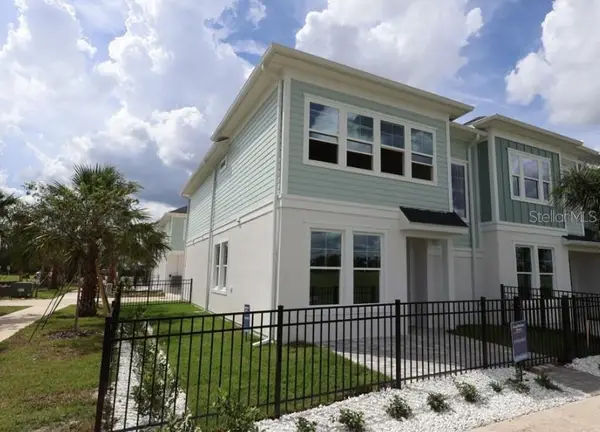 3528 Caspian Chervil Street, WESLEY CHAPEL, FL 33543