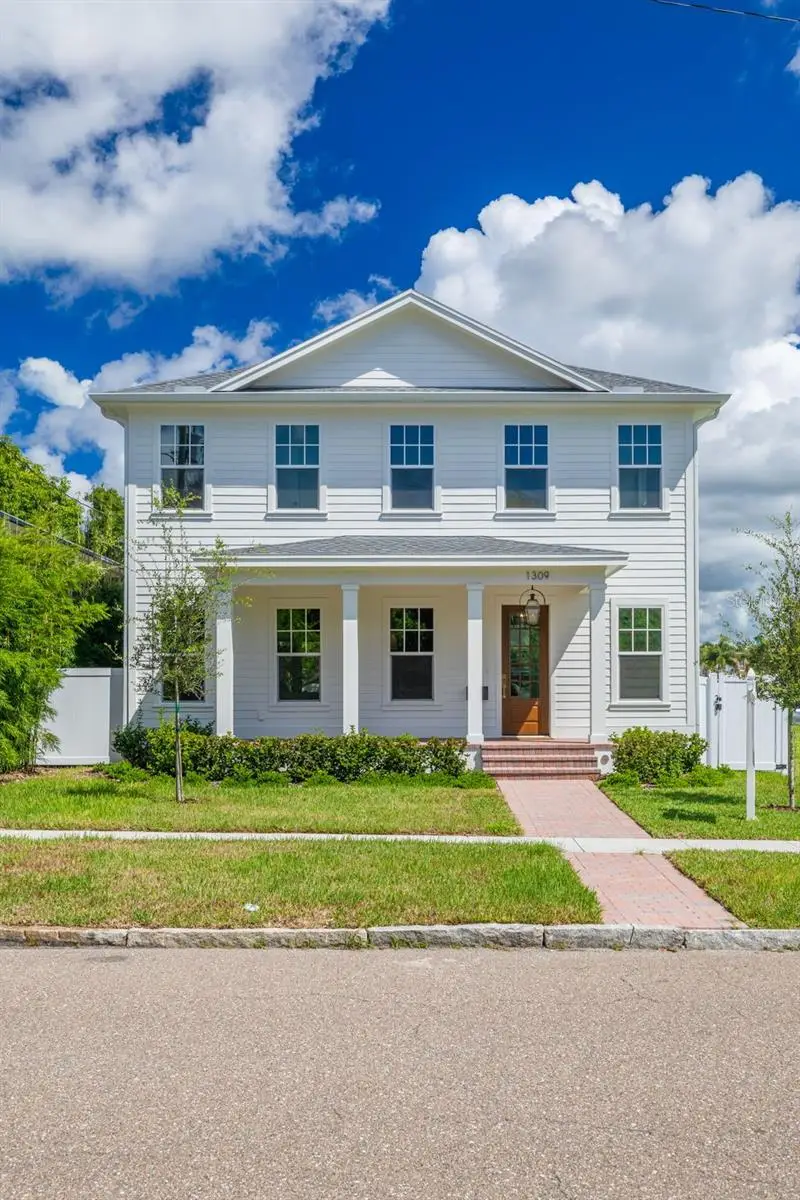 1309 17th Avenue N, Saint Petersburg, FL 33704 - #1