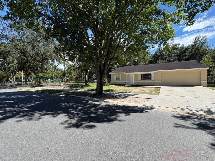 2285 Crystal Grove Lane, Lakeland, FL 33801 - #2