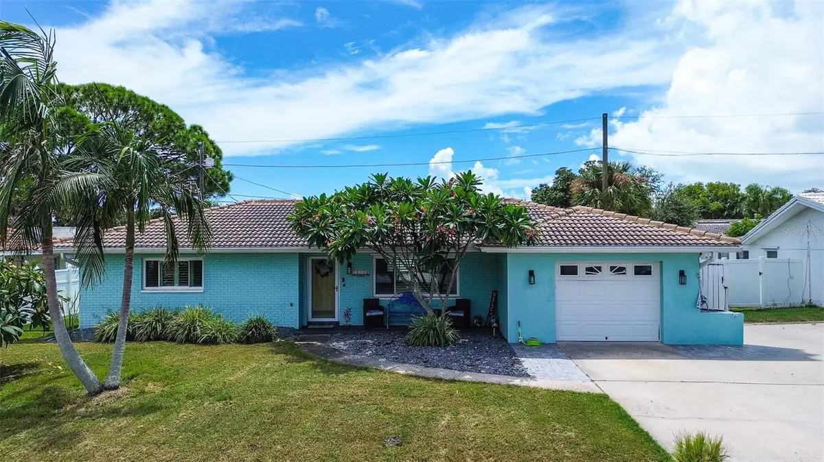 11138 59th Avenue, Seminole, FL 33772 - #1