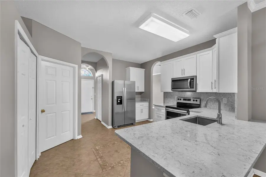 506 Greg Street, Valrico, FL 33594 - #2