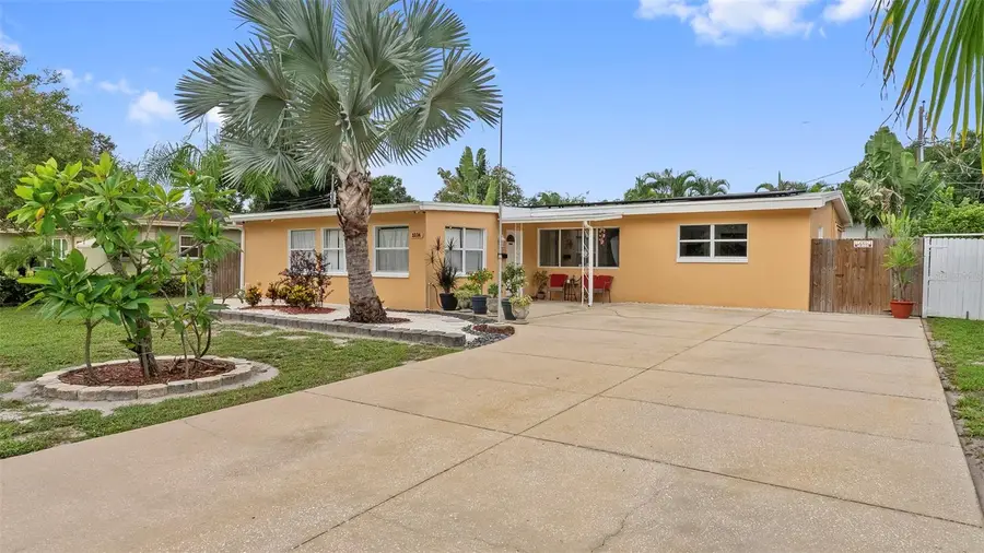 3334 70th Way N, Saint Petersburg, FL 33710 - #2