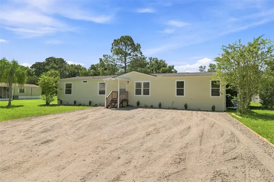8038 S Meadowview Cir, Tampa, FL 33625 - #2