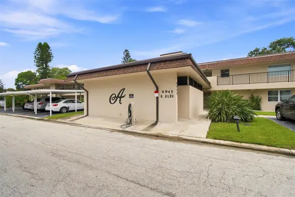 9945 47th Avenue N #205, ST PETERSBURG, FL 33708
