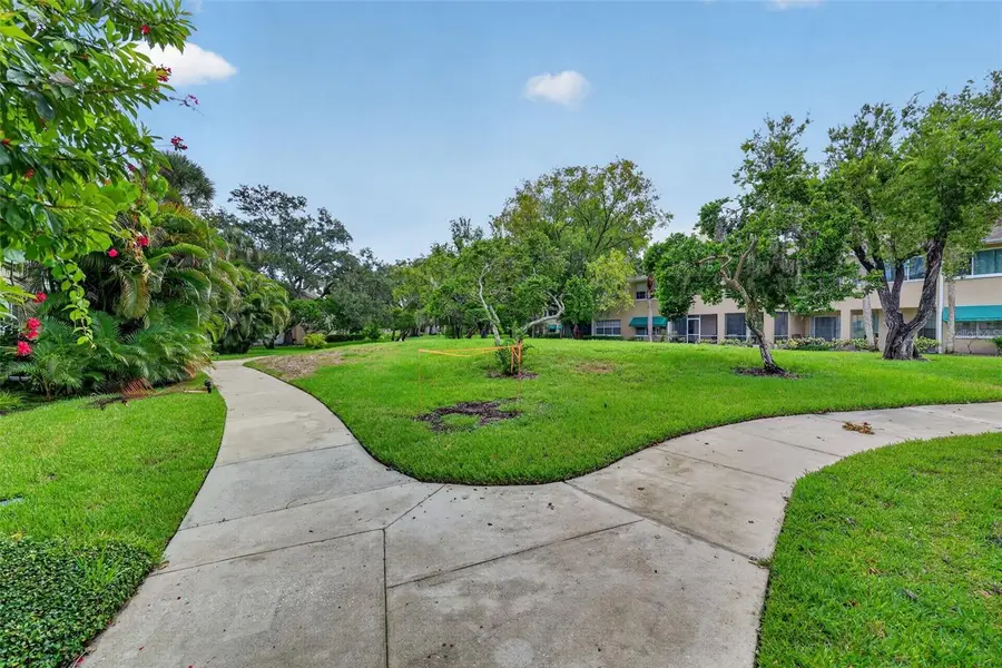 8352 Meadowbrook Drive #10, Seminole, FL 33777 - #3