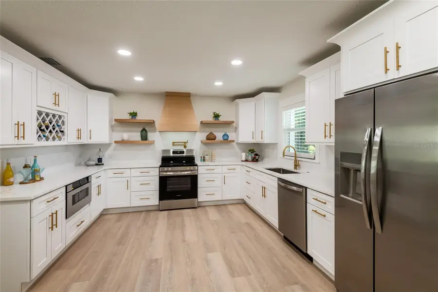 796 Pinewood Drive, Dunedin, FL 34698 - #3