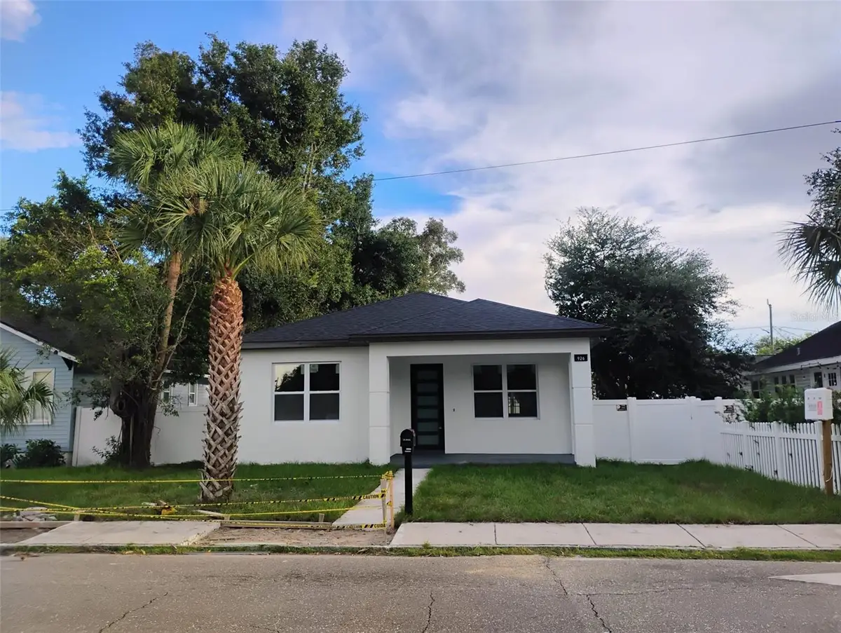 926 11th Avenue S, Saint Petersburg, FL 33705 - #1