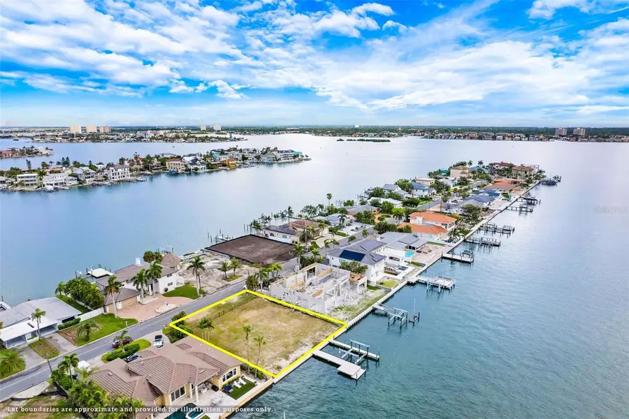 424 55th Avenue, Saint Pete Beach, FL 33706 - #2