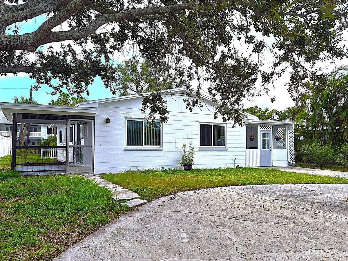 355 39th Avenue, Saint Pete Beach, FL 33706 - #1