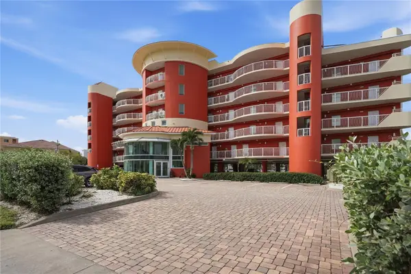 11605 Gulf Boulevard #203, TREASURE ISLAND, FL 33706