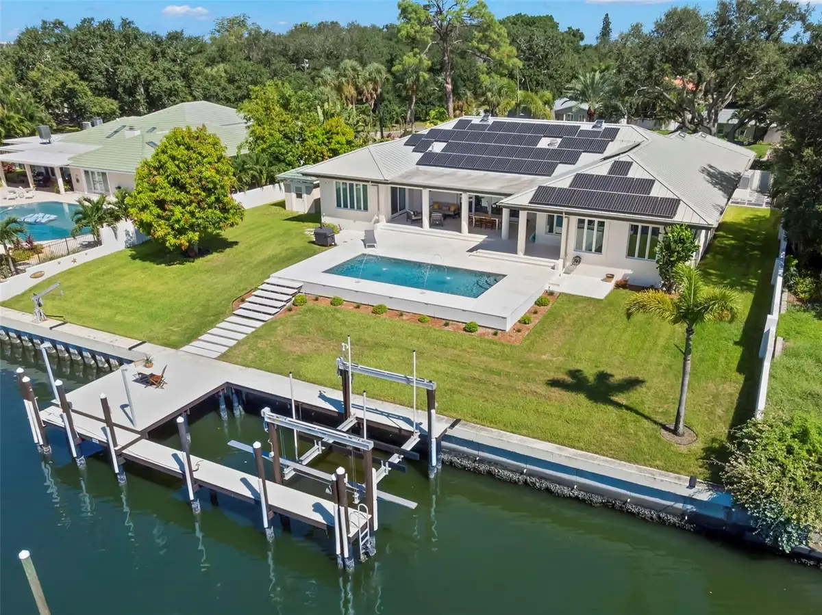 4130 42nd Avenue S, Saint Petersburg, FL 33711 - #1