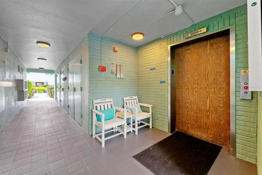 5623 80th Street N #203, Saint Petersburg, FL 33709 - #3