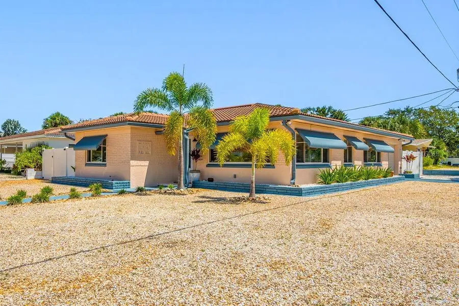 1472 Durling Drive S, South Pasadena, FL 33707 - #2