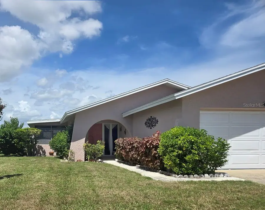 4535 Great Lakes Drive S, Clearwater, FL 33762 - #2