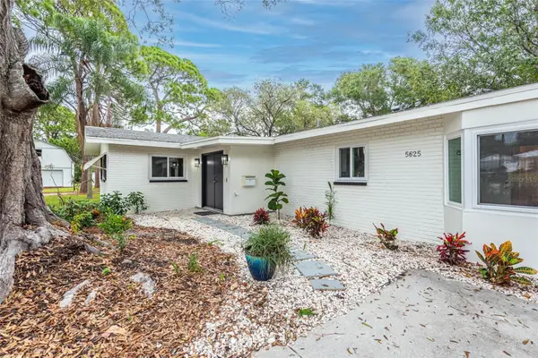 5625 Atlantic Avenue N, ST PETERSBURG, FL 33703