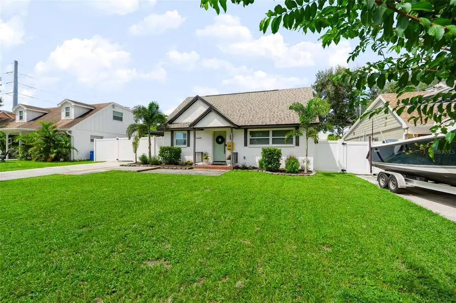 6660 27th Way N, Saint Petersburg, FL 33702 - #2